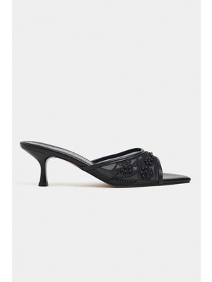 Nişantaşı Shoes Anka Siyah File Boncuk Detaylı Sivri Burun Kadın Topuklu Terlik