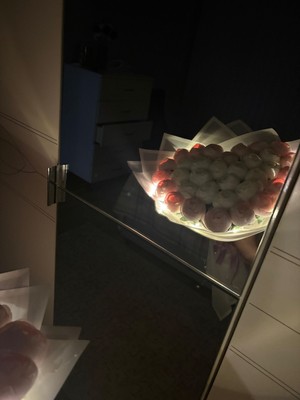 Lady Flowers Solmayan Kalp Şeklinde Işıklı Şakayık Buketi