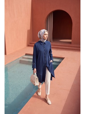 Armine Trend Doğal Kumaş Asimetrik Dikiş Detaylı Gömlek Yaka Tunik 118 cm Boy Lacivert 26YT478