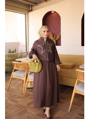 İmaj Butik Kahverengi Yıldız Taş Işlemeli Ceket Etekli Takım