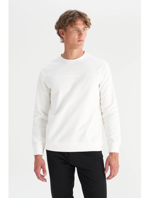Wrangler Regular Fit Beyaz Erkek Sweatshirt W2520534100