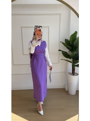 Nisa Nalbantoğlu Lila Krep Düz Kesim tesettür jile