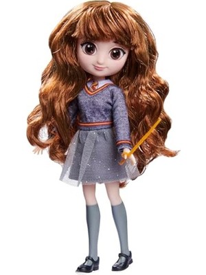 Die Grup 20 cm Yüksekliğinde Oyuncak Bebek, Hermione Karakterinin Detaylı Tasarımı