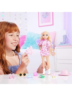 Die Grup Barbie Dream Besties Festival Kombinleri Seti, Şekillendirilmiş Uzun Sarı Saçlarıyla Barbie 'malibu' Bebek, 10'dan Fazla Çıkarılabilir Kıyafet ve Aksesuar, JGH87