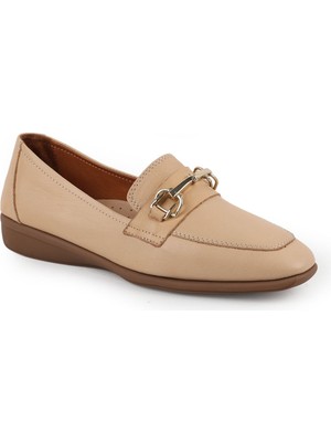 Libero Kadın Loafer Günlük Hakiki Deri U-Burun Dikişli Metal Aksesuarlı Esnek Termo Taban L031.26142202