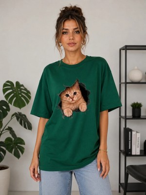 Enb1r Moda Sevimli Kedi Baskılı 3D Yırtık Efekt Yarım Oversize Bisiklet Yaka Unisex Tişört – Cute Cat Grafik Baskılı Günlük Tişört
