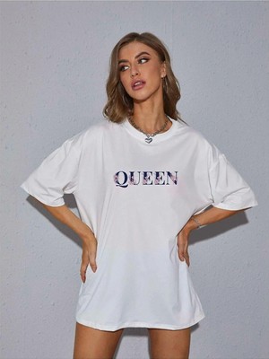 Kozz Style Kadın Beyaz Oversize Çiçekli Queen Baskılı Tişört
