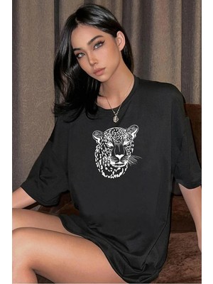 Kozz Style Kadın Siyah Leopar Figür Baskılı Oversize Tişört