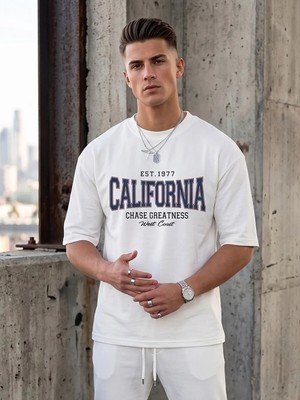 Kozz Style Erkek Beyaz California Chase Baskı Organik Pamuk Comfort Tişört