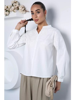 Gülseli Nakış Işlemeli Gömlek P-00022946