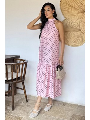 Gülseli Kadın Halter Yaka Fırfırlı Puantiyeli Elbise P-00022910