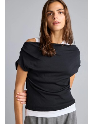 DeFacto %100 Pamuk Slim Fit Tek Omuzlu Ribana Kısa Kollu Tişört G9546AX26SP
