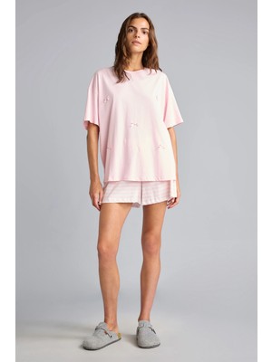DeFacto Regular Fit Kısa Kollu Üst Kısa Paça Şort Pijama Takımı H4178AX26AU