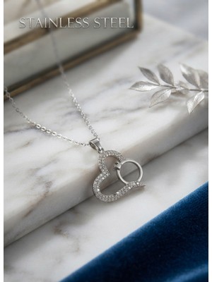 Stainless Steel 316L Çelik Zincir Gümüş Renk Zirkon Taşlı Yüzüklü Kalp Model Kolye