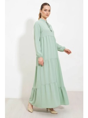 Efnaz Style Kadın Bağcıklı Yaka Beli Büzgülü Fırfırlı Viskon Çağla Yeşili Tesettür Elbise