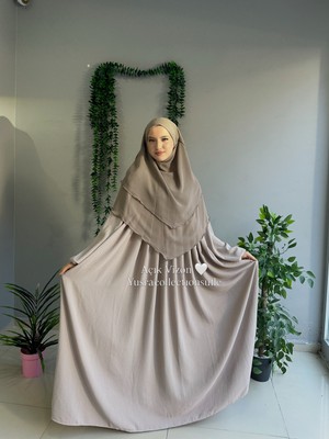 Yüsra Collection Tesettür Ayrobin Elbise ve Kısa Boy 3 Katlı Sufle 2'li Takım