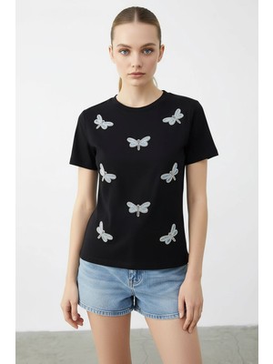 Efnaz Style Kadın Boncuk Taş Işlemeli Yusufçuk Desenli Rahat Kalıp T Shirt Siyah