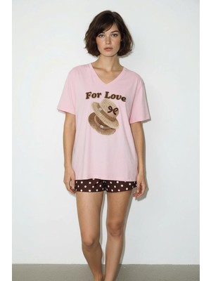 Efnaz Style Kadın V Yaka For Love Nakış ve Boncuk Işlemeli Oversize T Shirt Pudra