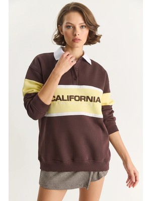 Efnaz Style Kadın Polo Yaka Düğmeli California Yazılı Nakış Detaylı Oversize Kahverengi Sweatshirt