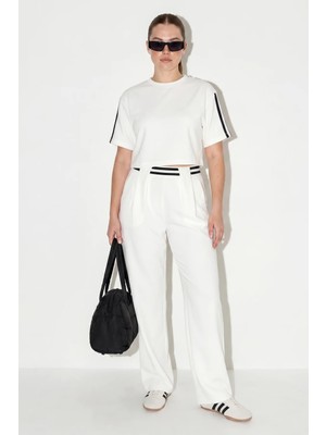 Efnaz Style Kadın Çizgi Detaylı Crop Bluzlu Yüksek Bel Modal Beyaz Takım