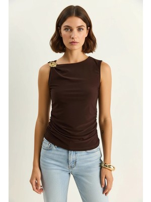 Efnaz Style Kadın Metal Aksesuarlı Belden Drape Detaylı Saran Acı Kahve Bluz