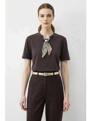 Efnaz Style Kadın Tokalı Fular Detaylı Basic T Shirt Kakao