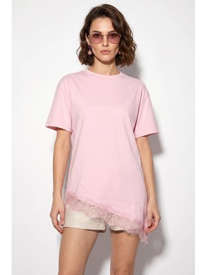 Efnaz Style Kadın Dantel Detaylı Asimetrik Kesim Kısa Kollu T Shirt Pembe