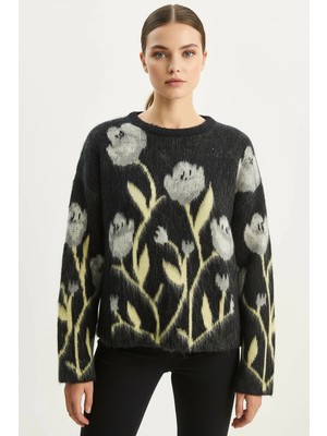 Efnaz Style Kadın Bisiklet Yaka Çiçek Desenli Şardonlu Oversize Triko Siyah Kazak