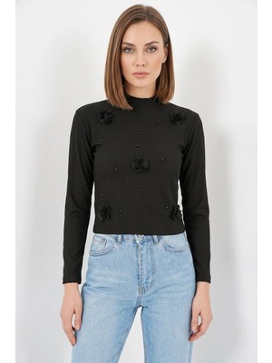 Efnaz Style Kadın Balıkçı Yaka Çiçekli Siyah Bluz