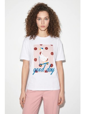 Efnaz Style Kadın Good Day Baskılı Nakış Detaylı Relaxed Fit T Shirt Beyaz