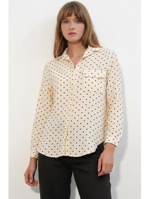 Efnaz Style Kadın Oversize Tek Cepli Puantiyeli Krem Gömlek