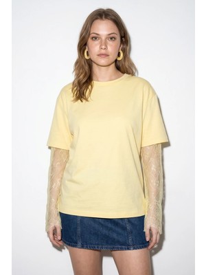 Efnaz Style Kadın Bisiklet Yaka Dantel Kollu Oversize Pamuklu T Shirt Sarı