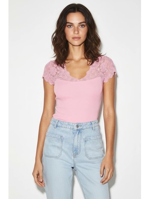 Efnaz Style Kadın Dantelli V Yaka Vücudu Saran Pembe Bluz