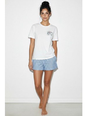 Efnaz Style Kadın El Işi Minimal Nakış Detaylı Premium Tasarım Pamuklu T Shirt Beyaz