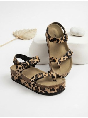 Mcdark Kadın Platform Taban  6 cm Yüksek Düz Mantar Taban Sandalet-Leopar