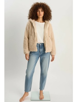 Efnaz Style Kadın Kapüşonlu Astarlı Teddy Krem Mont
