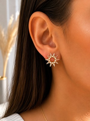 Moda Güneş Detaylı Gold Zirkon Taşlı Küpe