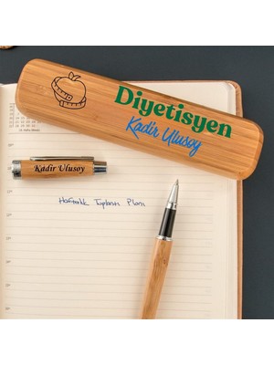 Çılgıntrend Diyetisyenlere Özel Isim Yazılı Bambu Ahşap Roller Kalem Seti - Doğal Kutulu Meslek Hediyesi