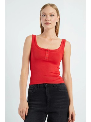 FullaModa Yarım Çıtçıtlı Askılı Crop Body