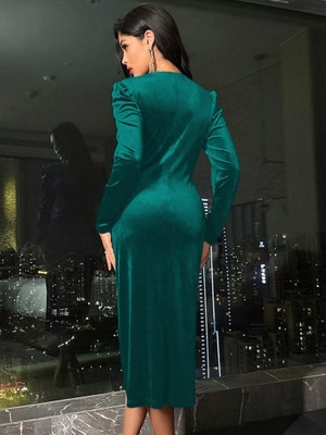 Moda Loris Kadın Uzun Kollu Kruvaze Yakalı Yandan Büzgülü Midi Kadife Elbise