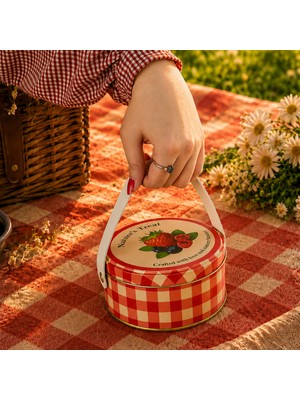 Sarkap Home 1 L Strawberry Kırmızı Deri Saplı Kutu ve 6'lı 30 ml Kavanoz Piknik Seti 140X65 mm