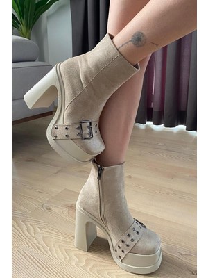 Kadın Sidney Kırem Süet Toka Detaylı 12 cm Platform Topuklu Fermuarlı Bot