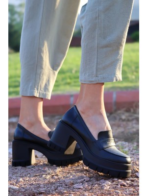Asmi Shoes Kadın Tokasız 8 cm Loafer Model Topuklu Ayakkabı  Siyah Cilt