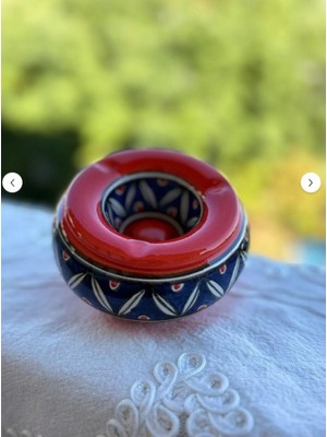 Es Dekor El Yapımı Seramik Kapaklı Küllük Çap 10 cm Yükseklik 6 cm
