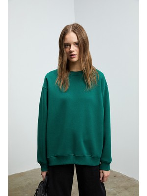 Ethiquet Karıus Kadın Organik Pamuklu Içi Polarlı Oversize Yuvarlak Yakalı Koyu Yeşil Sweatshirt