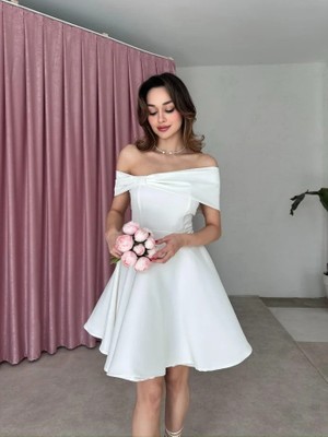 Klex Madonna Yaka Fiyonk Detaylı Kloş Mini Elbise 5032 Beyaz - S