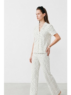 Fit Women Regular V Yaka Günlük Kar Beyaz Pijama Takımı
