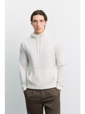AVVA Erkek Ekru Kapüşonlu Yaka Kanguru Cepli İnterlok Sweatshirt B001034
