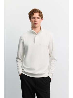 AVVA Erkek Ekru Dik Yaka  Fermuarlı Gizli Pat  İnterlok Sweatshirt A62Y1222