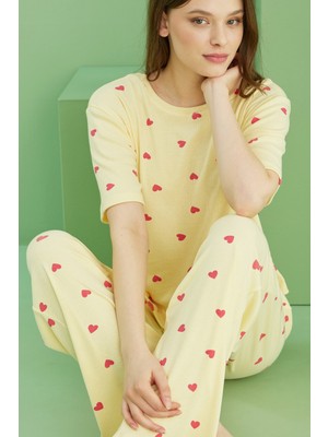 Siyah İnci Sarı Kalp Baskılı Fitilli Kaşkorse Örme Pijama Takım